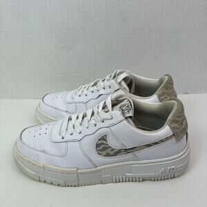 Nike Air Force 1 Pixel SE Zebra Sneakers Low Top Platform Womens Sz 7 White Gray